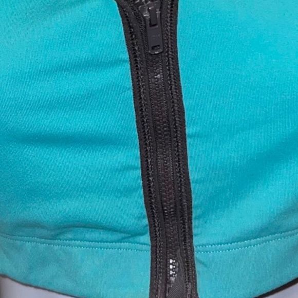 Victoria’s Secret VSX Front Zip Sports Bra Size Large - Picture 2 of 5